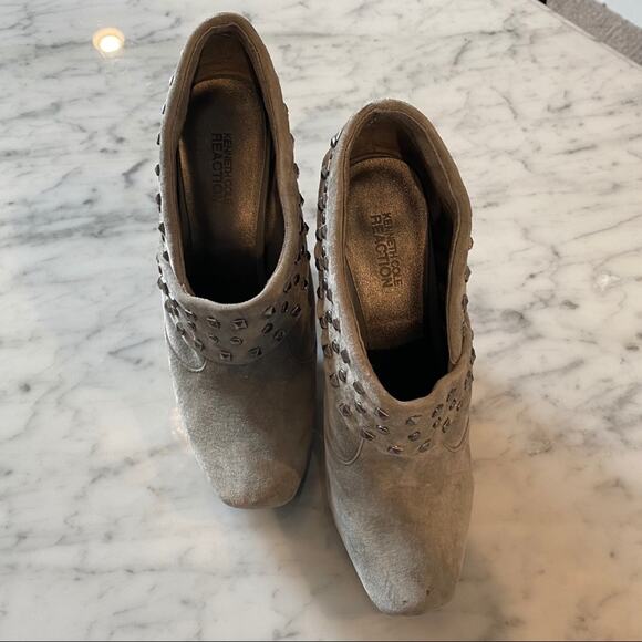 Kenneth Cole Reaction Women's Gray Suede Metal Studded Booties Size 9 Retro 90's - Picture 3 of 8
